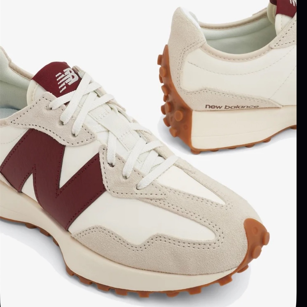 New Balance Women's Cream & Burgundy Retro Runner